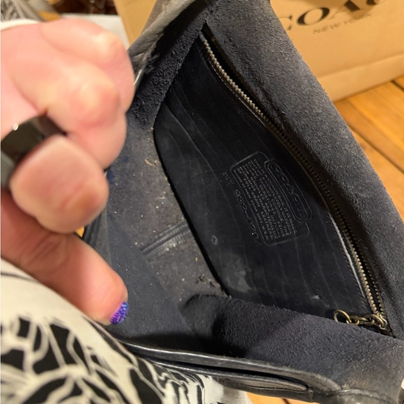 Vintage Dark Grey Leather Coach Crossbody Bag - Picture 4 of 11